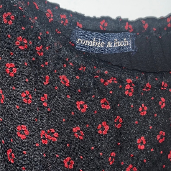 Abercrombie & Fitch Cropped Peasant Blouse - Picture 3 of 6